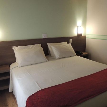 Hotel Monte Carlo Campos do Jordao Room photo