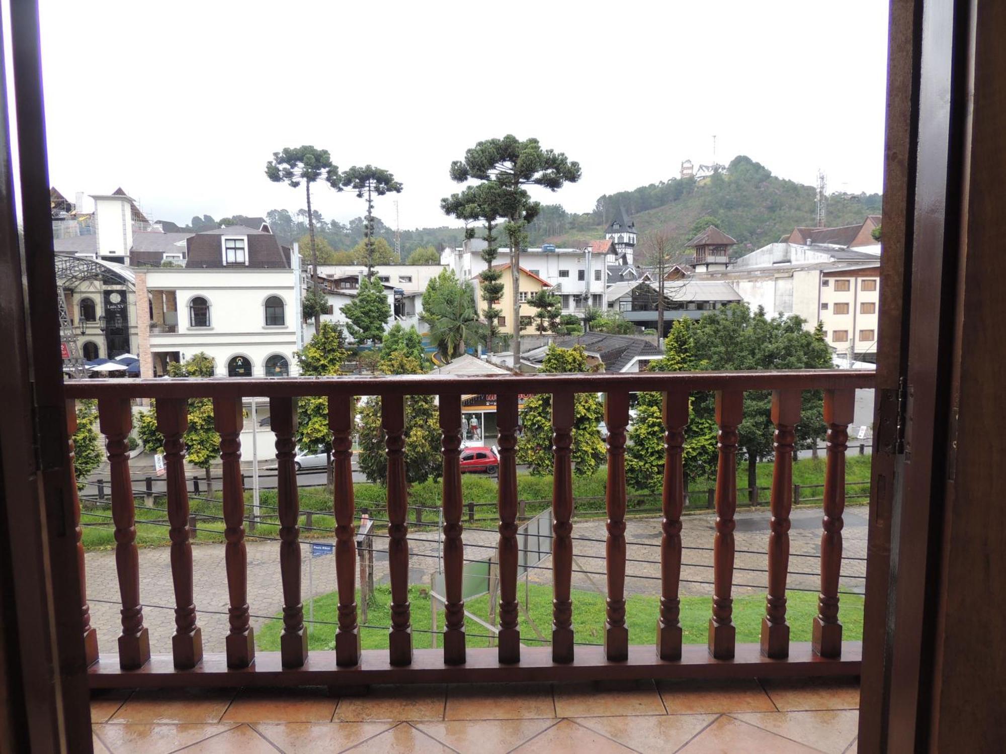 Hotel Monte Carlo Campos do Jordao Room photo