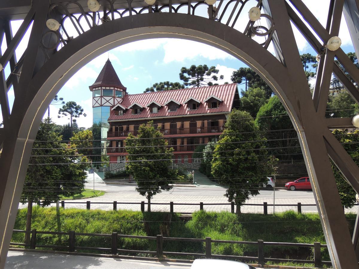 Hotel Monte Carlo Campos do Jordao Exterior photo