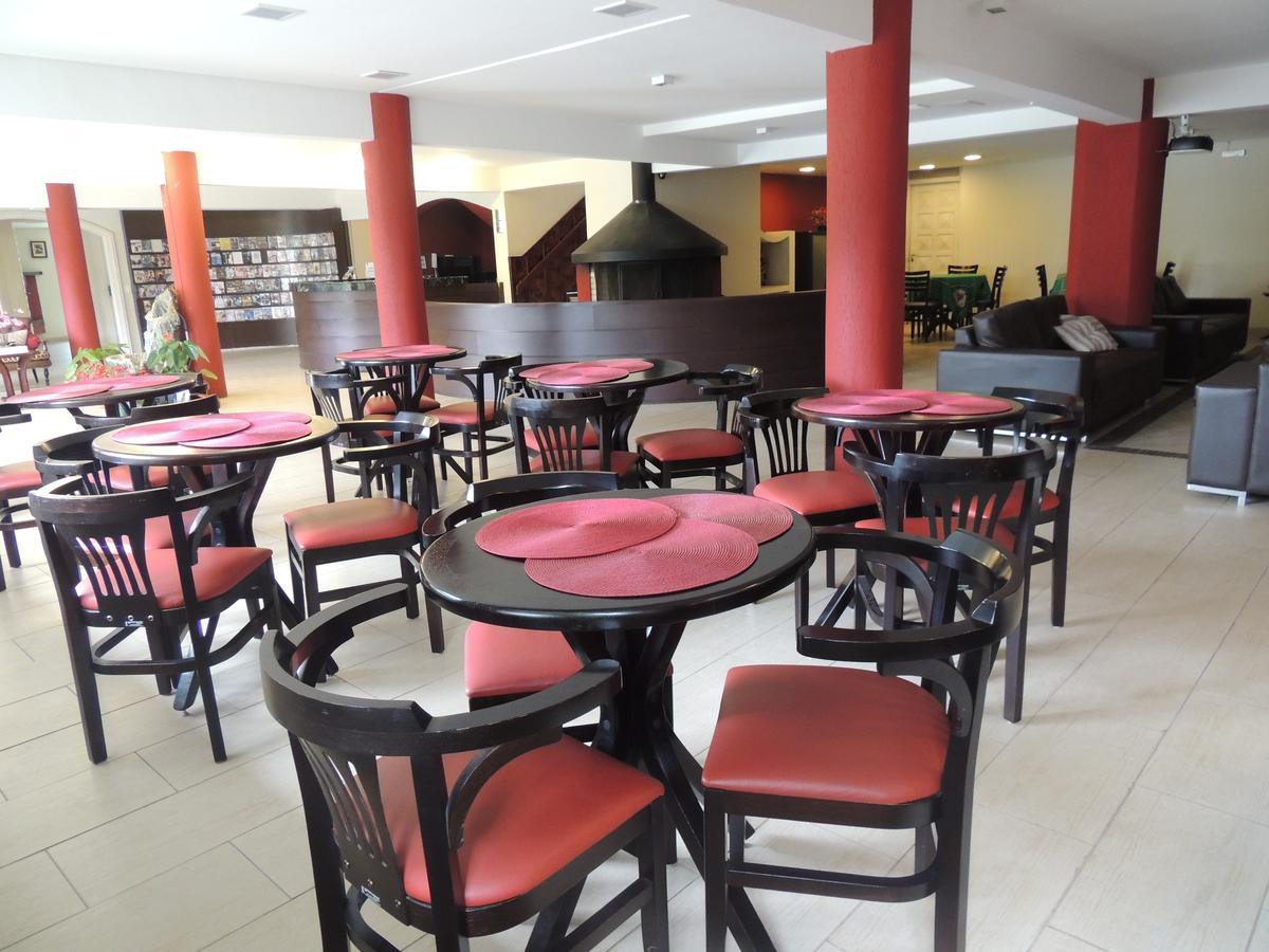 Hotel Monte Carlo Campos do Jordao Exterior photo